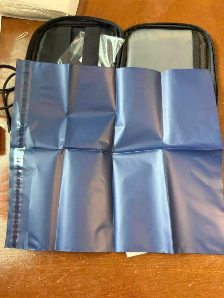 WiFiレンタルどっとこむ付属品返却用袋。